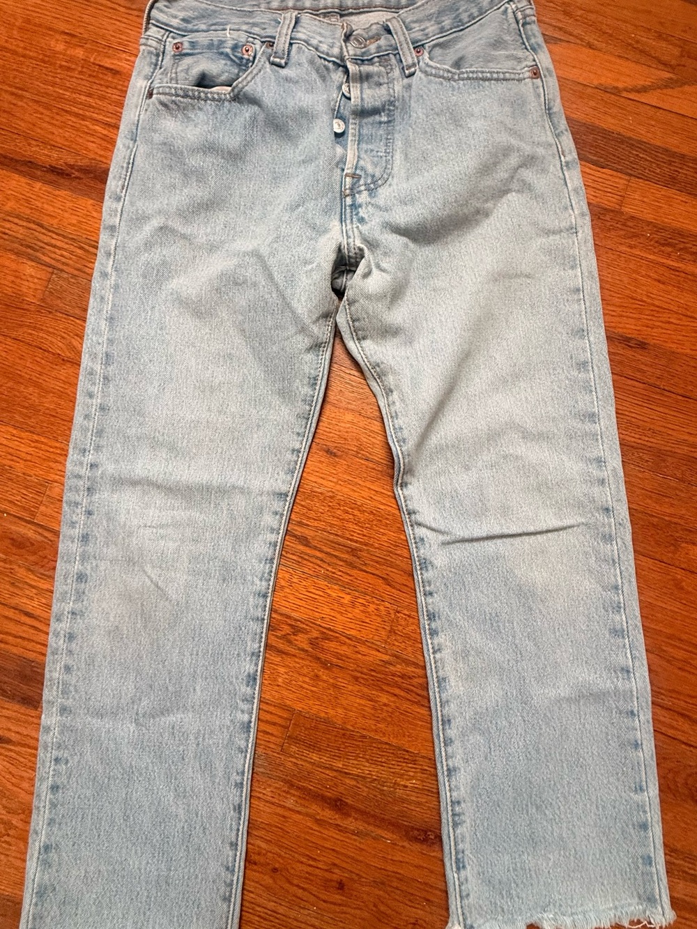 Levi’s 501 Light Wash Straight Leg Raw Hem Jeans 29